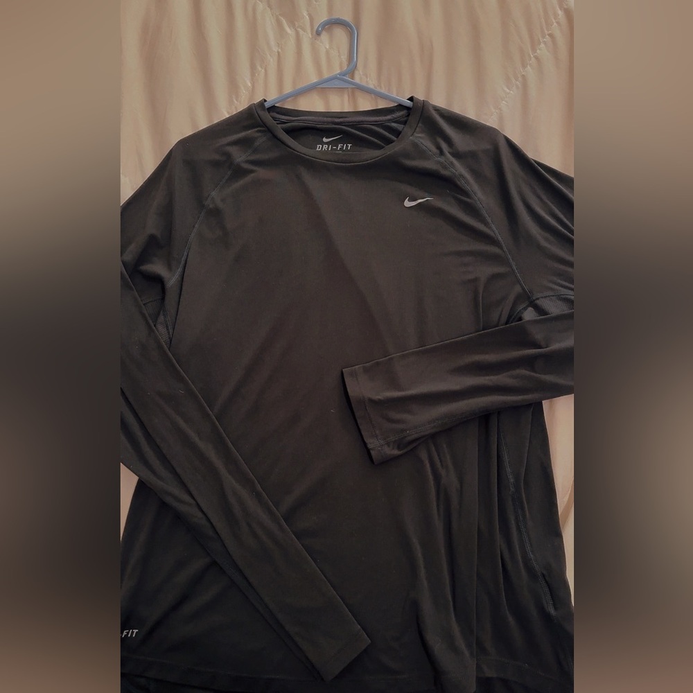 Nike Black Long Sleeve Tee